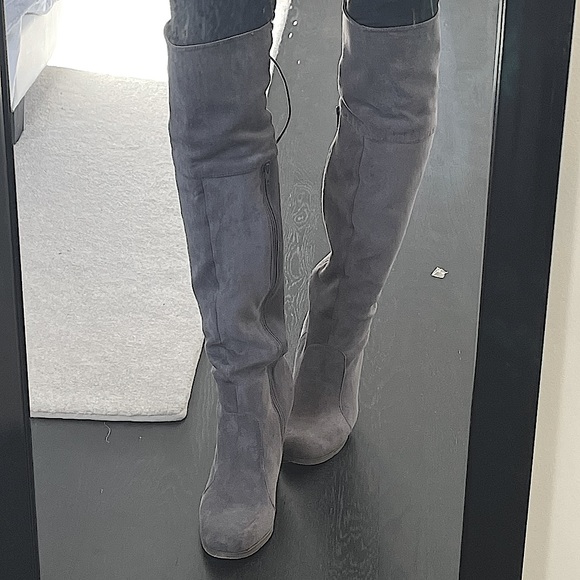 Women’s suede over the knee boots - Picture 4 of 7